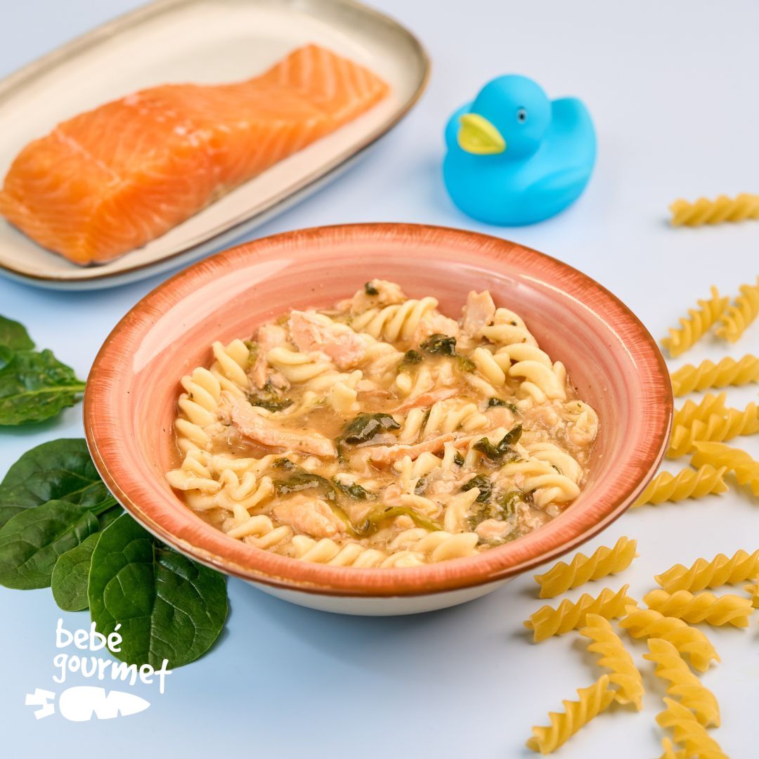 Espirais sem Glúten com Salmão e Espinafres (12+)